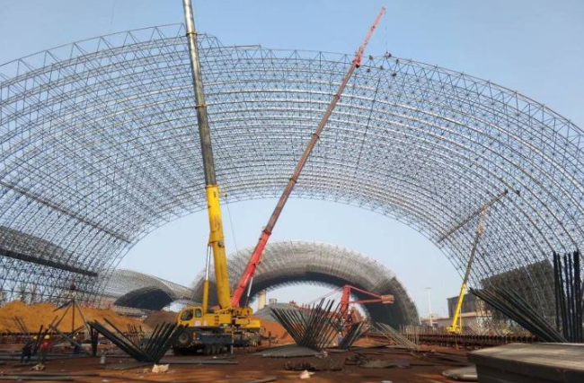 泸州浅析质料场封闭本领的特点以及利用类型