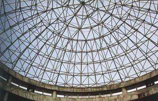 泸州铝镁锰板屋面网架在设计时要注意哪些细节